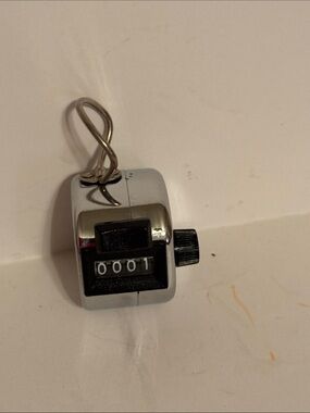 Handheld Mechanical Tally Counter - Silver